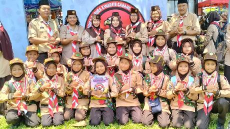 33 siswa SD Negeri 1 Kranji Ikuti Pelantikan Pramuka Garuda